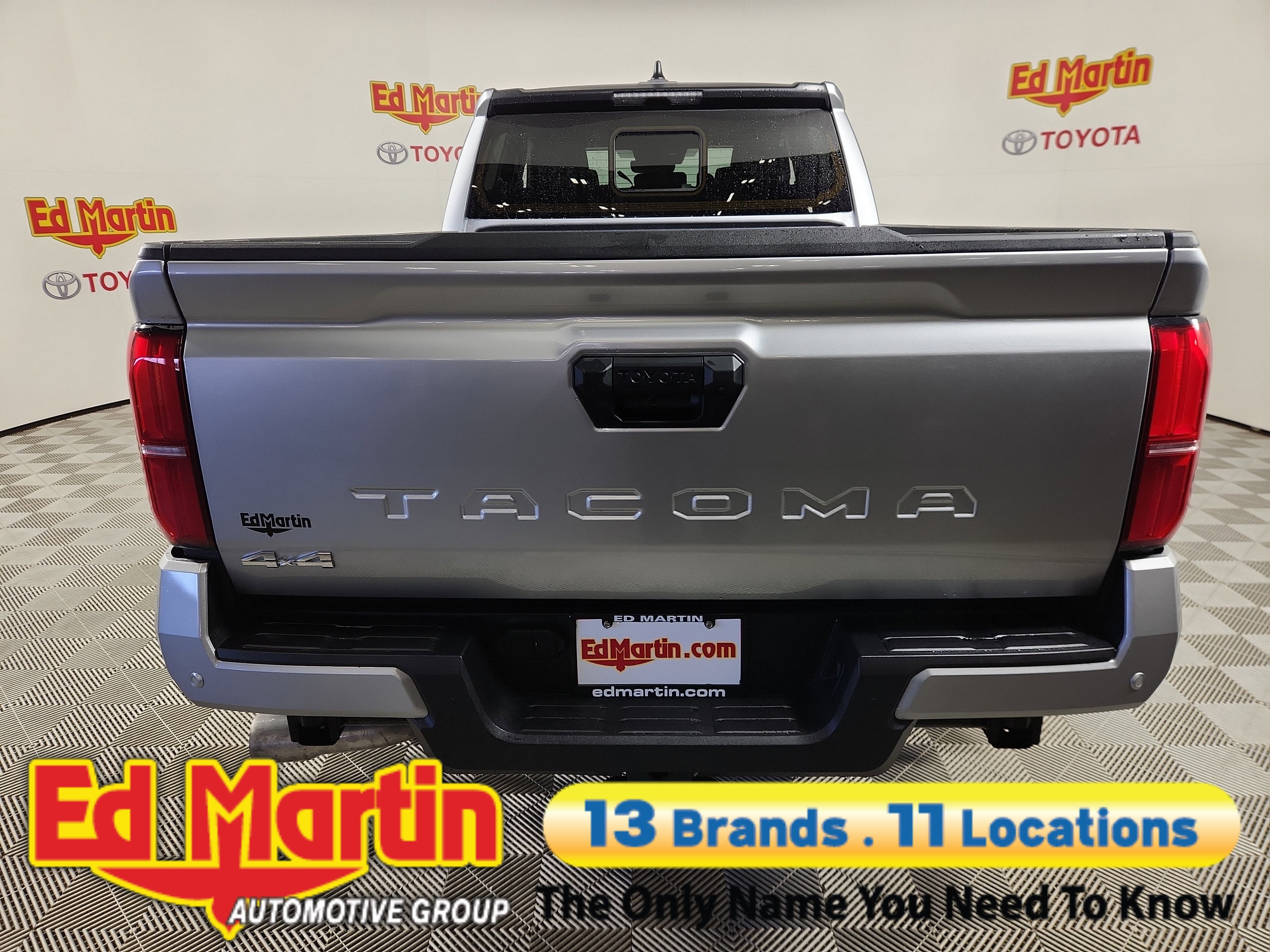 2025 Toyota Tacoma SR5