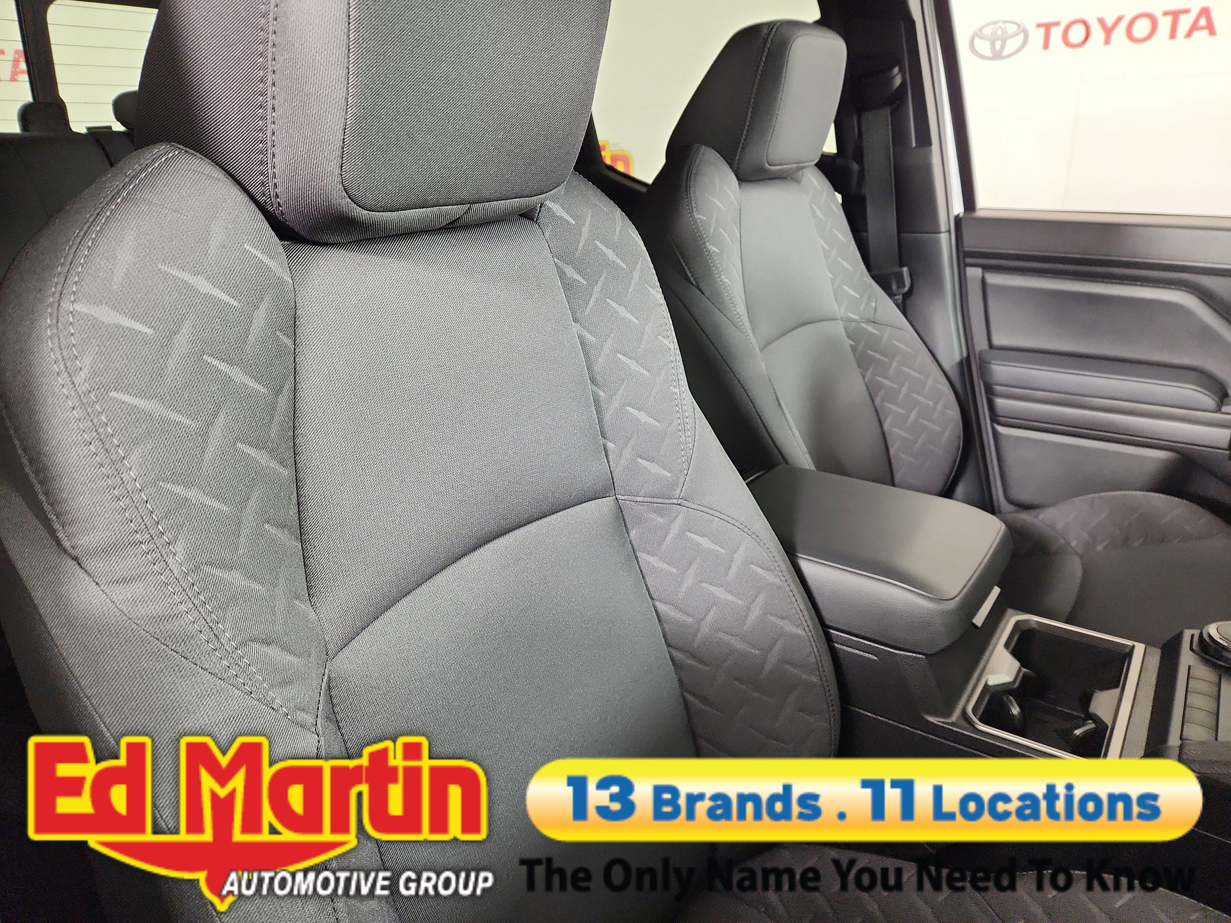 2025 Toyota Tacoma SR5