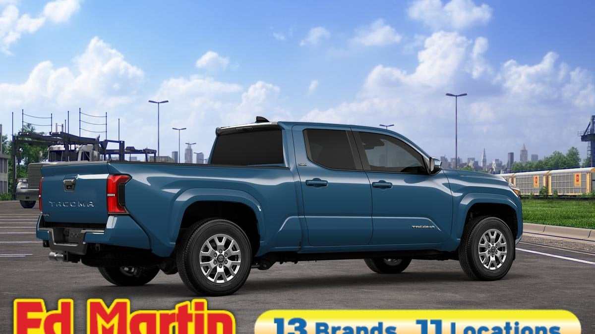 2026 Toyota Tacoma SR5