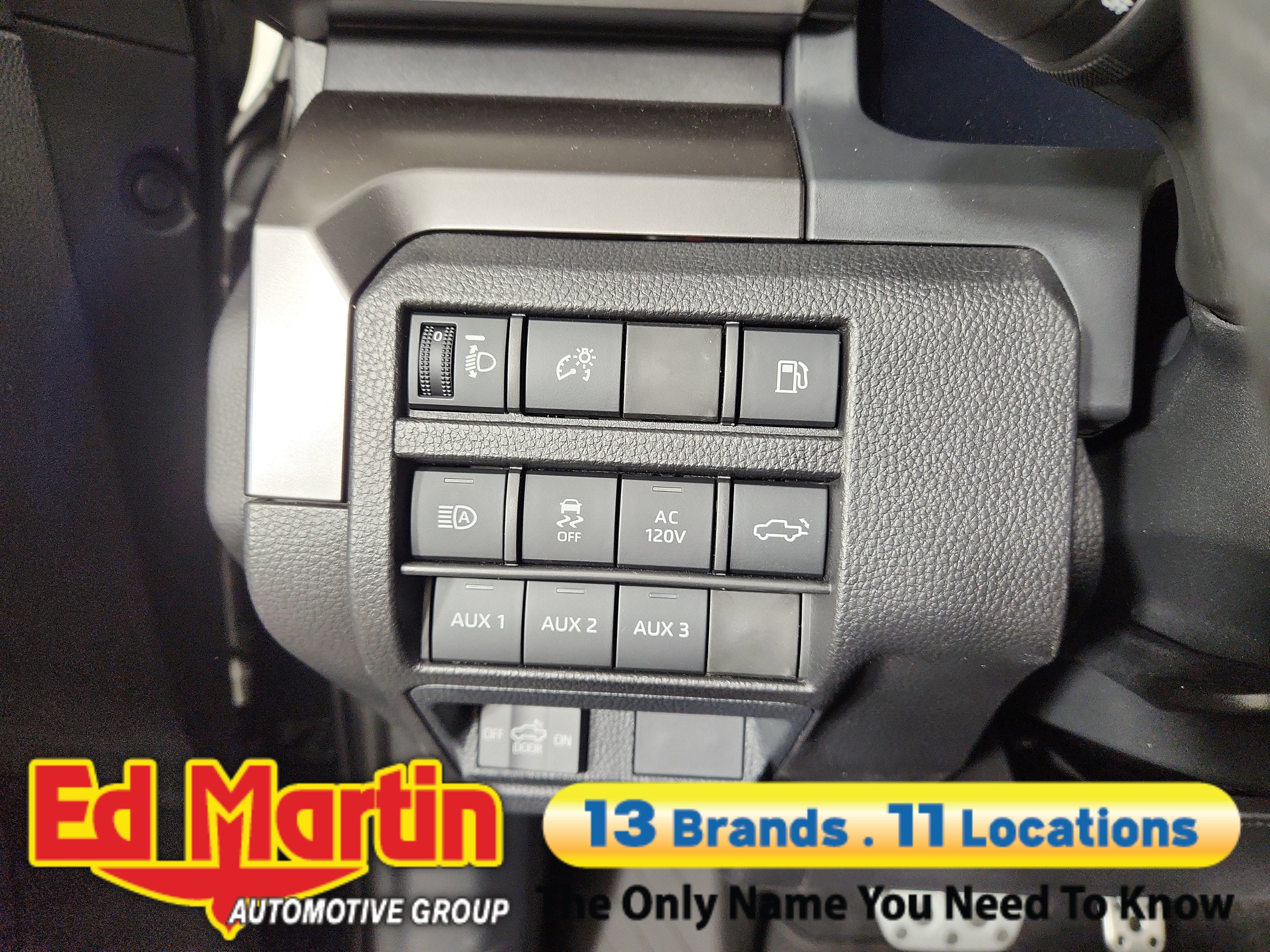 2025 Toyota Tacoma i-FORCE MAX TRD Sport Hybrid