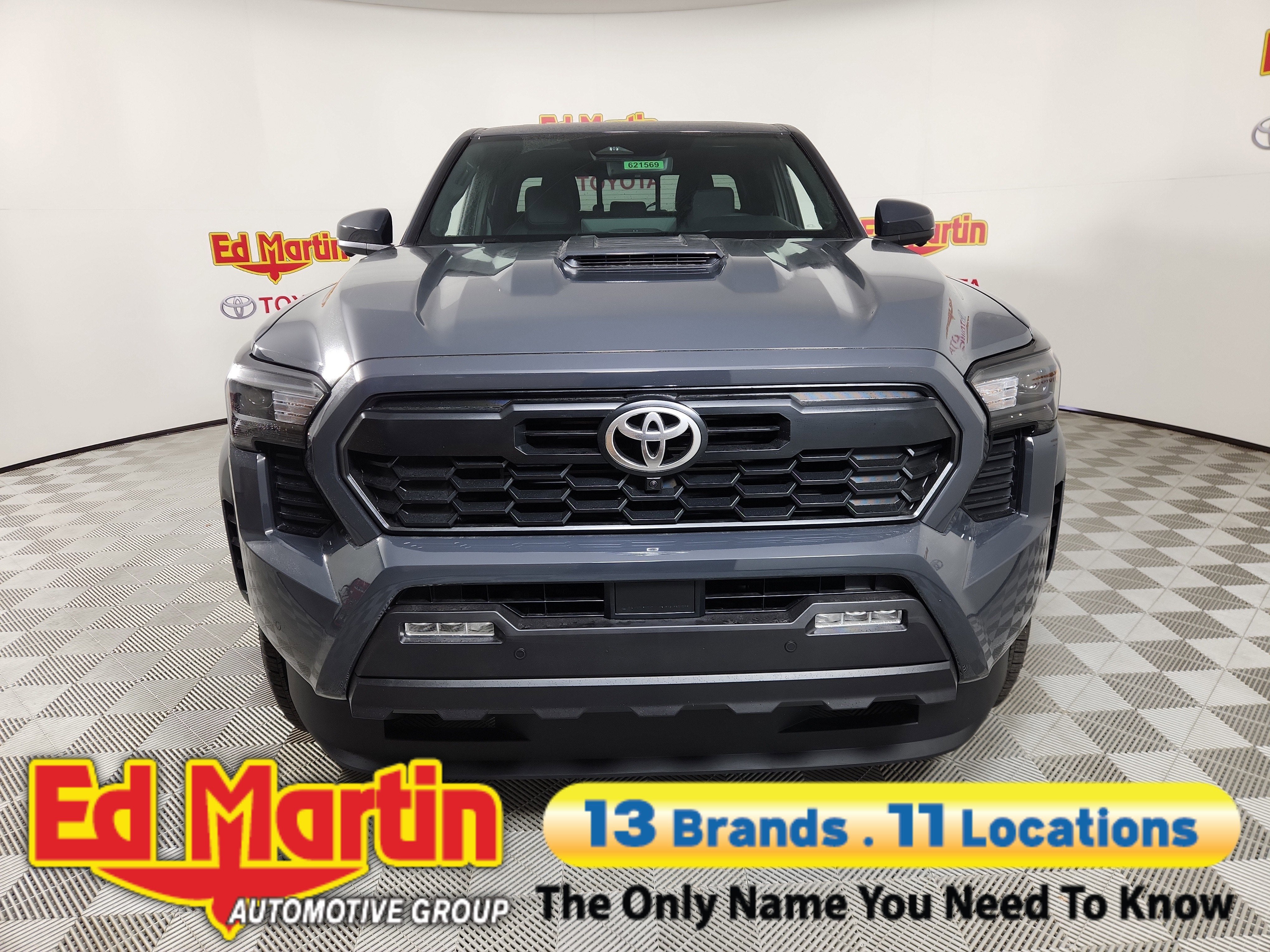 2025 Toyota Tacoma i-FORCE MAX TRD Sport Hybrid