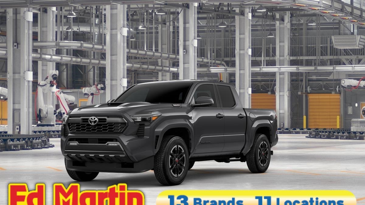 2025 Toyota Tacoma i-FORCE MAX TRD Sport Hybrid