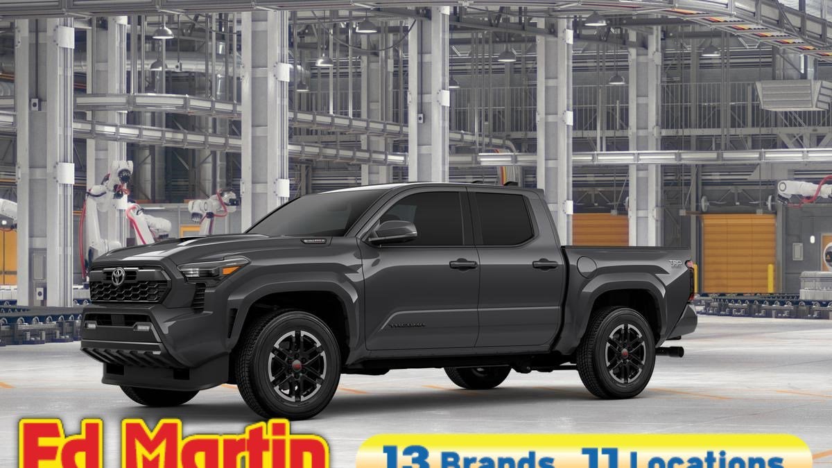 2025 Toyota Tacoma i-FORCE MAX TRD Sport Hybrid