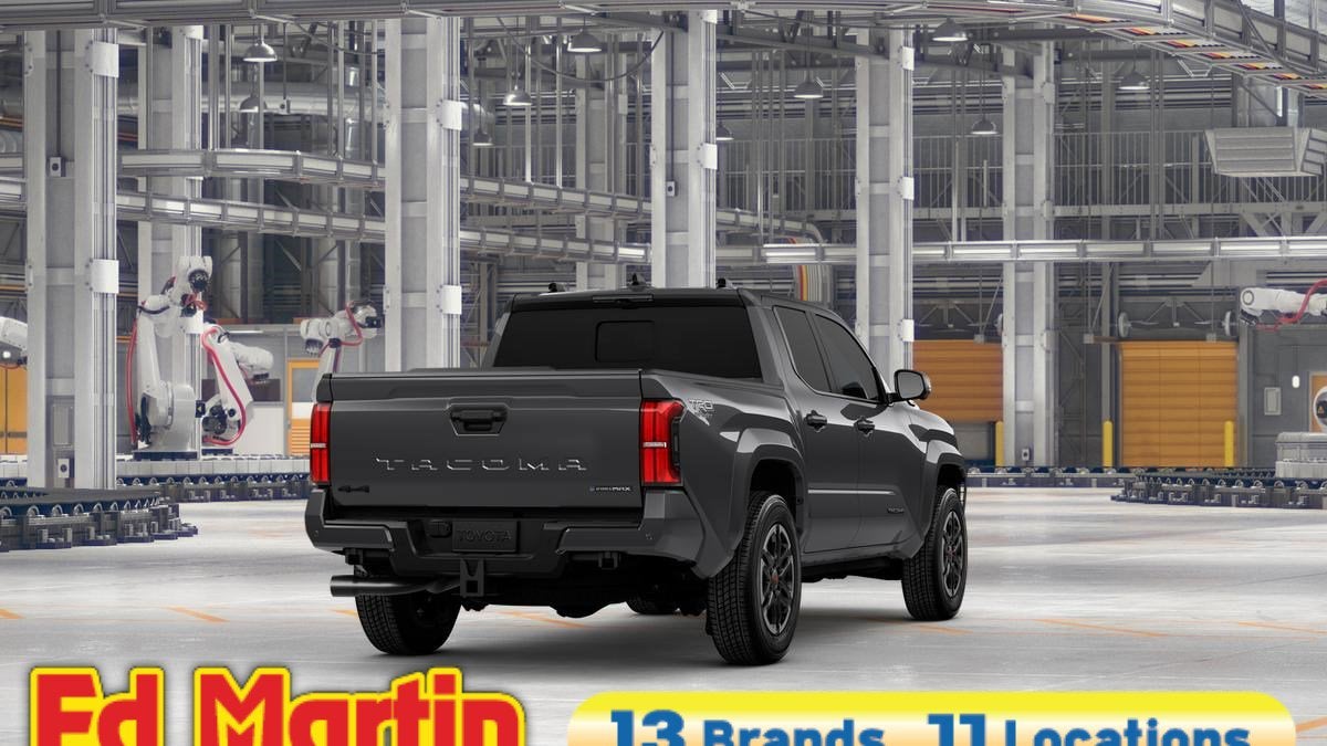 2025 Toyota Tacoma i-FORCE MAX TRD Sport Hybrid