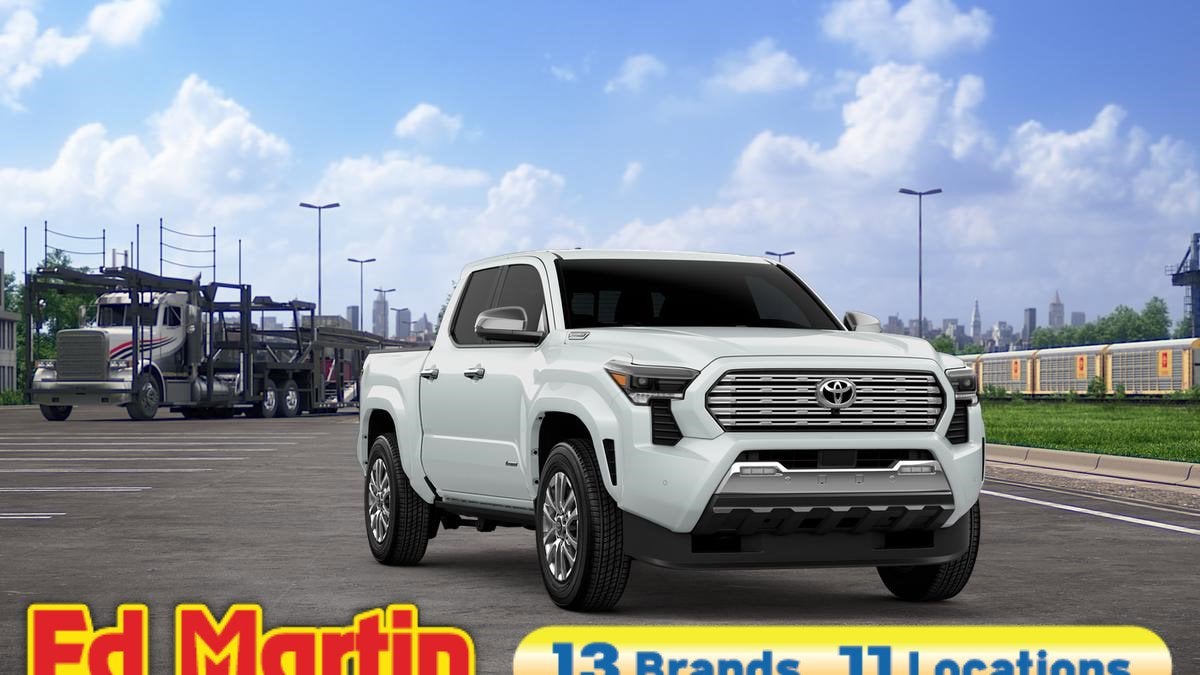 2026 Toyota Tacoma i-FORCE MAX Limited Hybrid