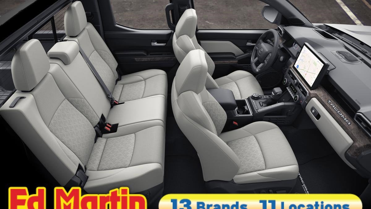 2026 Toyota Tacoma i-FORCE MAX Limited Hybrid