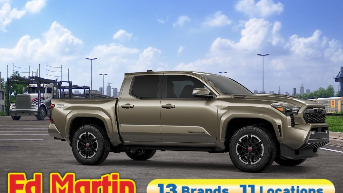 2026 Toyota Tacoma i-FORCE MAX TRD Sport Hybrid