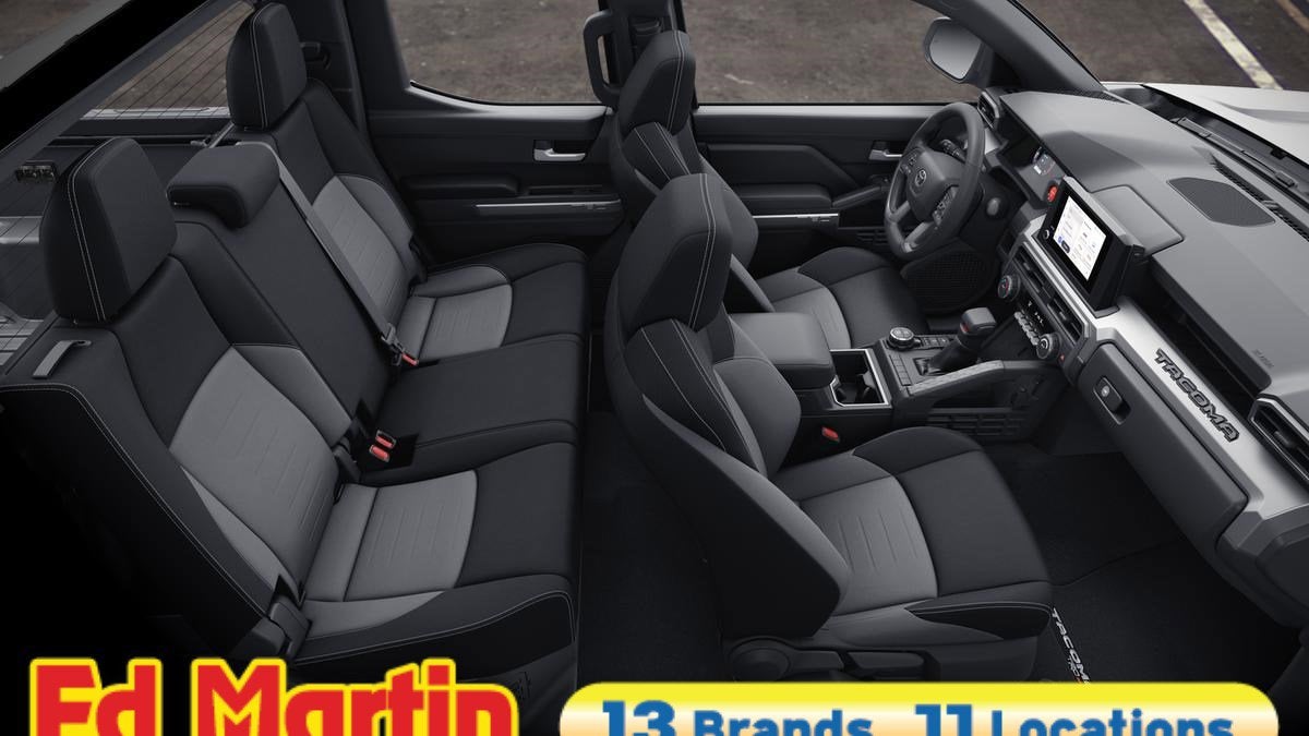 2026 Toyota Tacoma i-FORCE MAX TRD Sport Hybrid