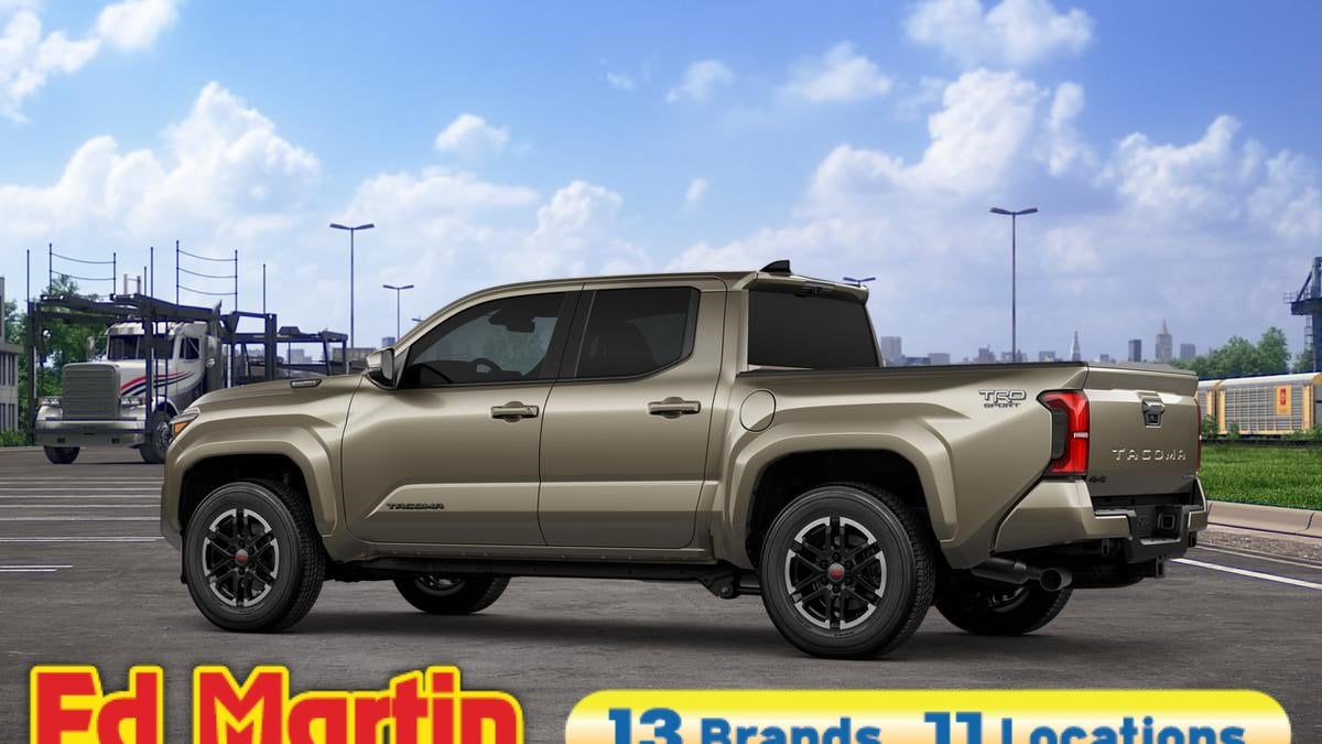 2026 Toyota Tacoma i-FORCE MAX TRD Sport Hybrid