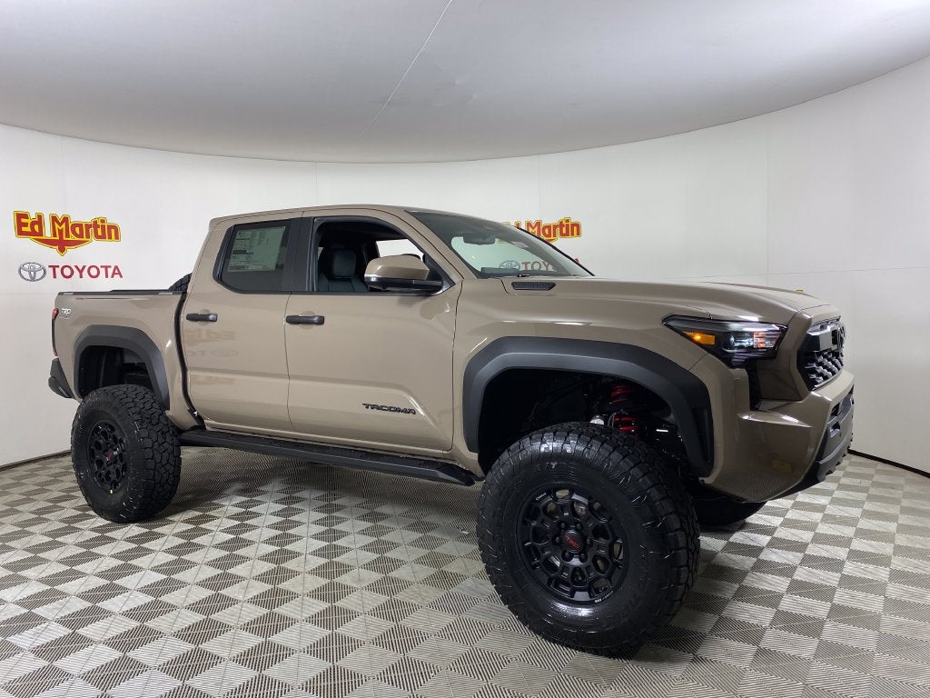 2026 Toyota Tacoma Hybrid TRD Off Road