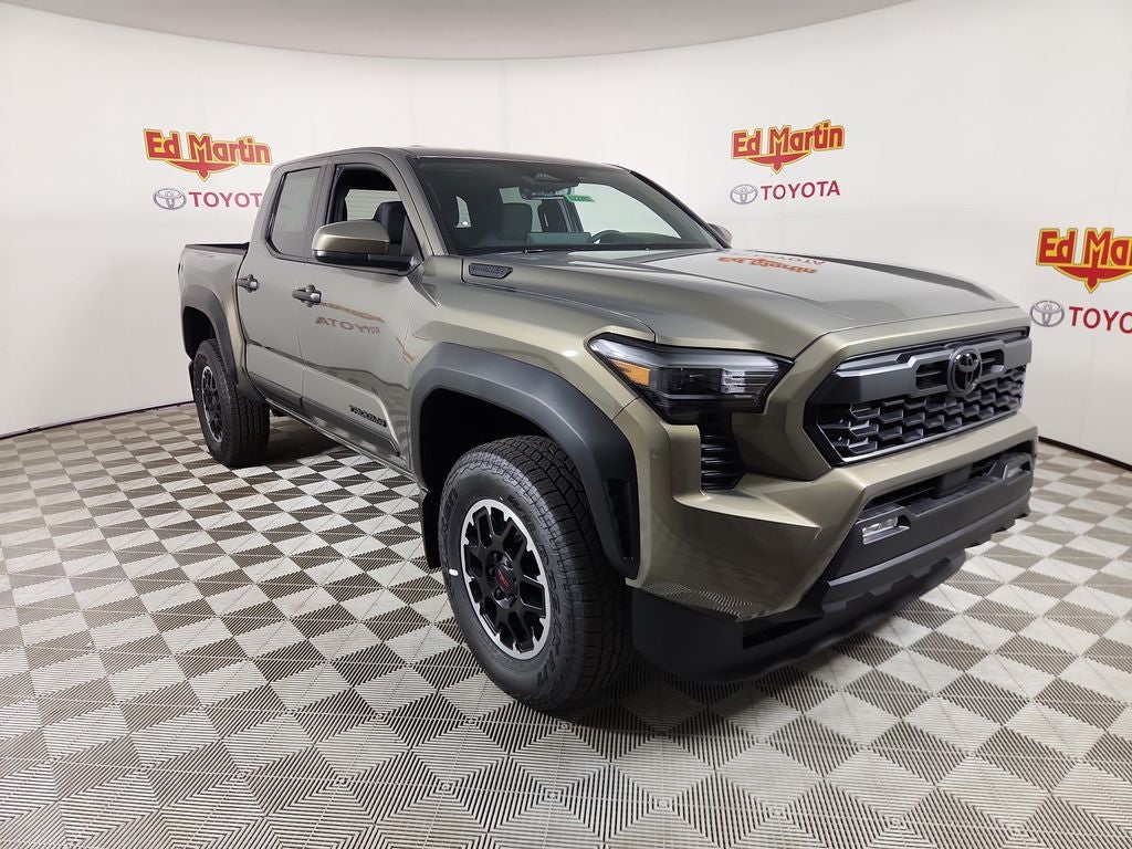 2026 Toyota Tacoma Hybrid TRD Off Road