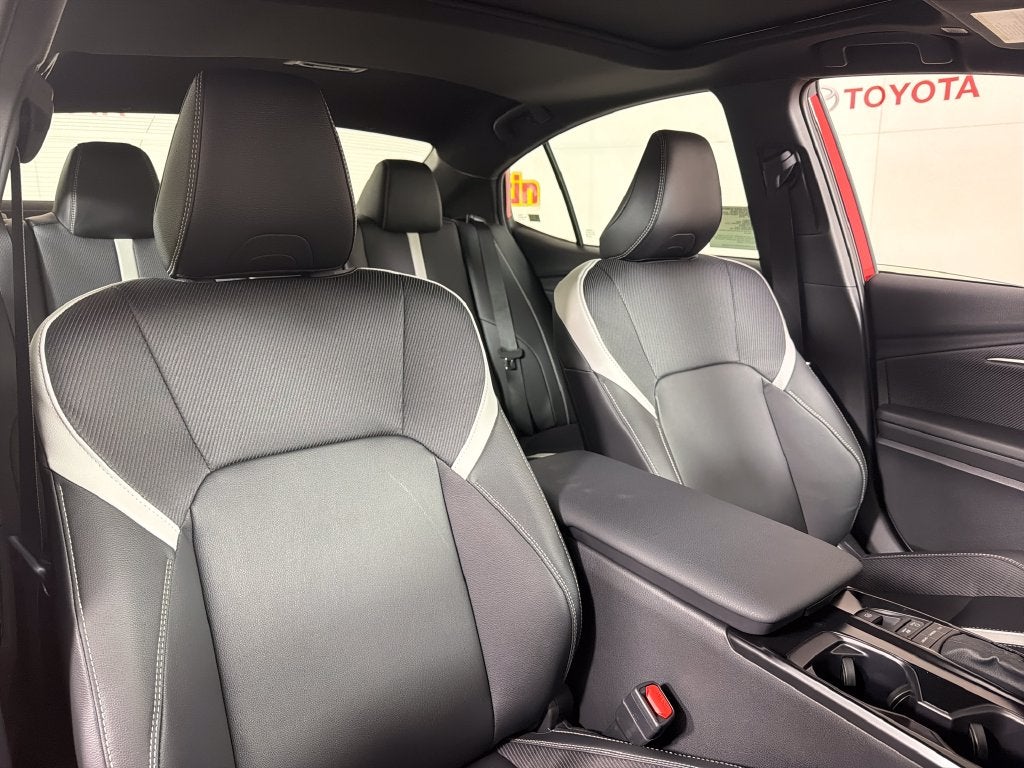 2026 Toyota Camry SE Nightshade