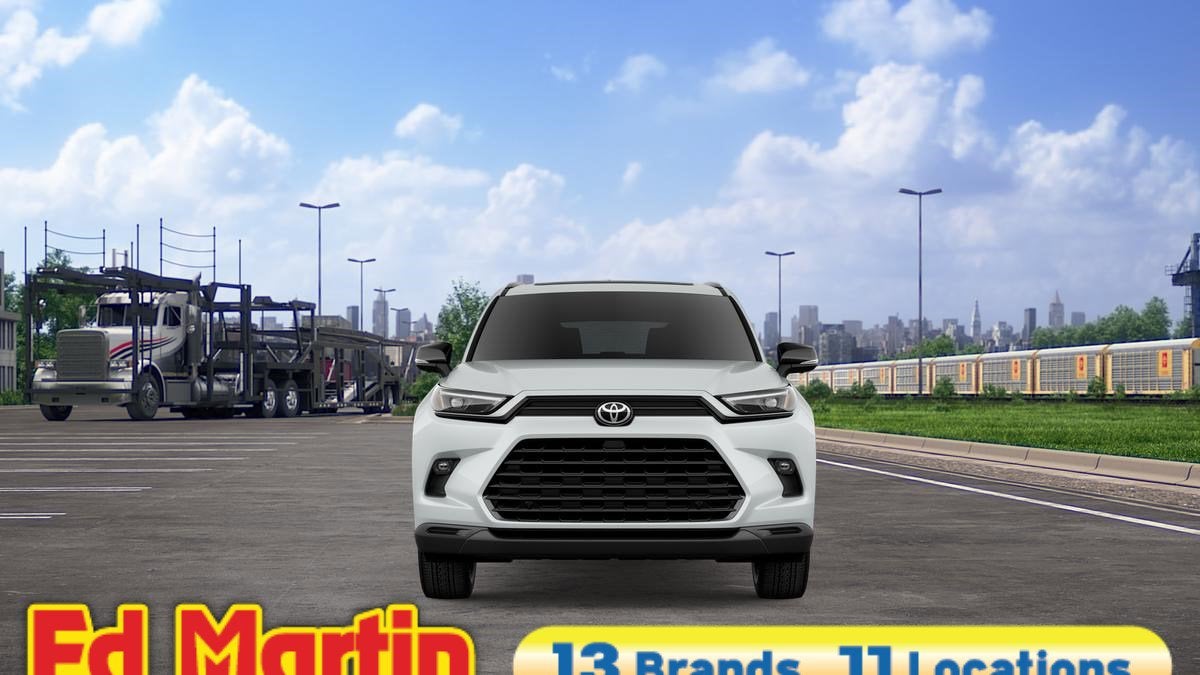2026 Toyota Grand Highlander Hybrid Hybrid Nightshade Edition