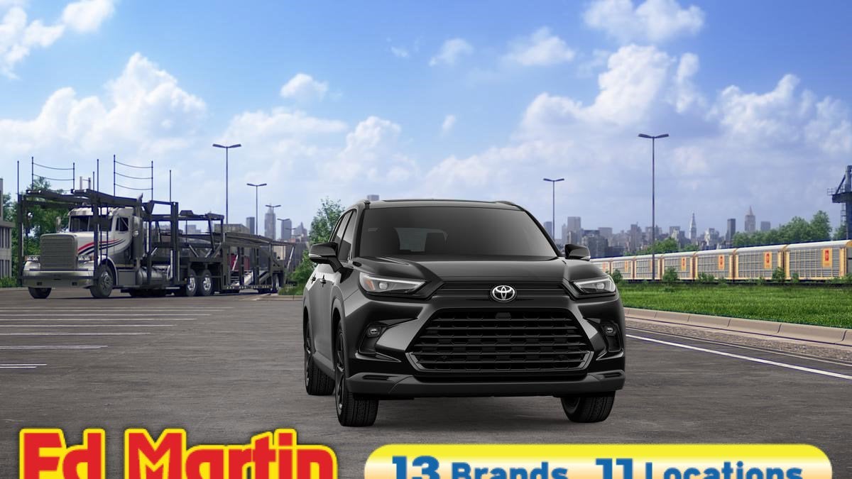 2026 Toyota Grand Highlander Hybrid Hybrid Nightshade Edition