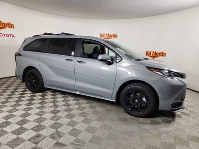 2026 Toyota Sienna Woodland Edition