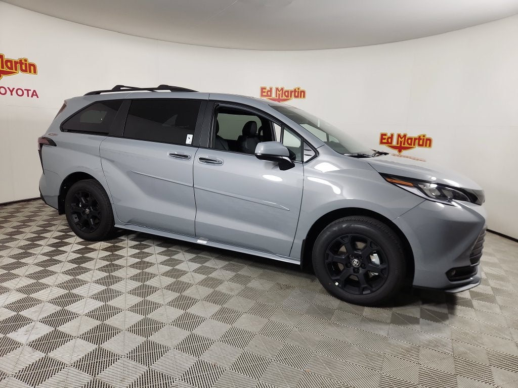 2026 Toyota Sienna Woodland Edition