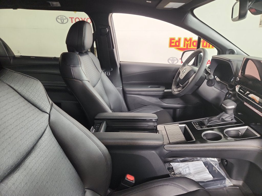 2026 Toyota Sienna Woodland Edition