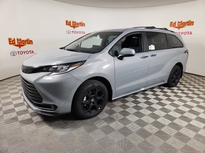 2026 Toyota Sienna Woodland Edition