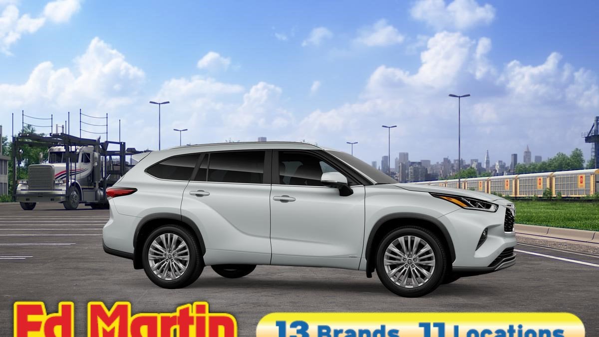2026 Toyota Highlander Hybrid Hybrid Platinum