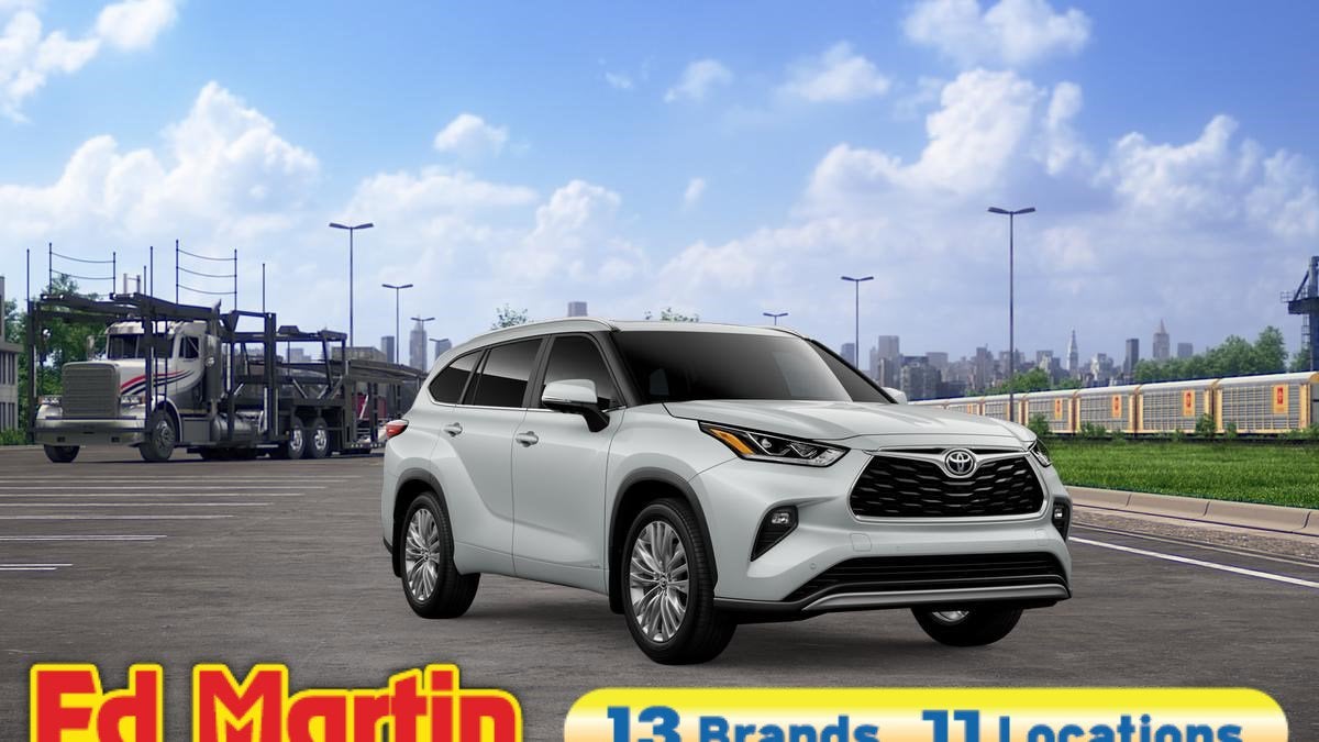 2026 Toyota Highlander Hybrid Hybrid Platinum
