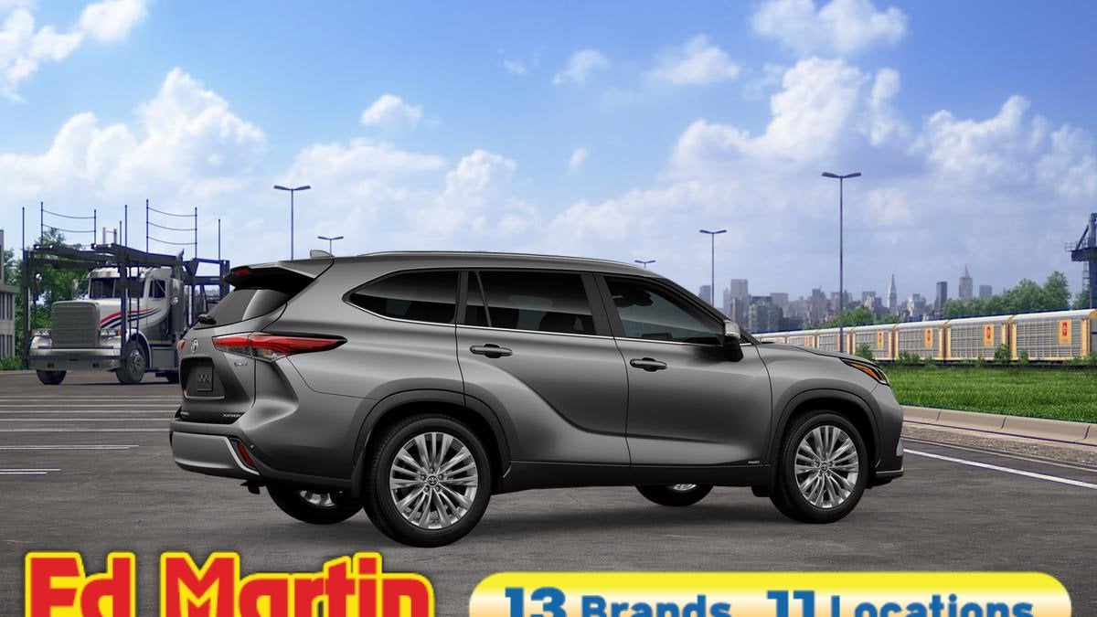 2026 Toyota Highlander Hybrid Hybrid Platinum