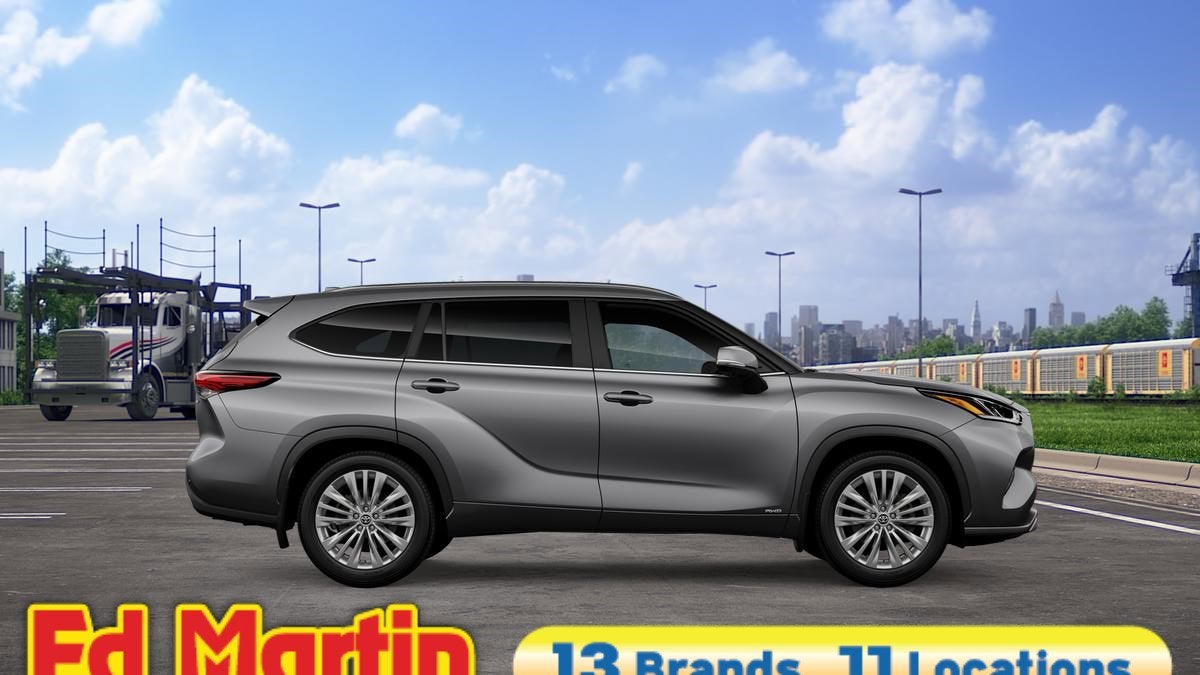 2026 Toyota Highlander Hybrid Hybrid Platinum