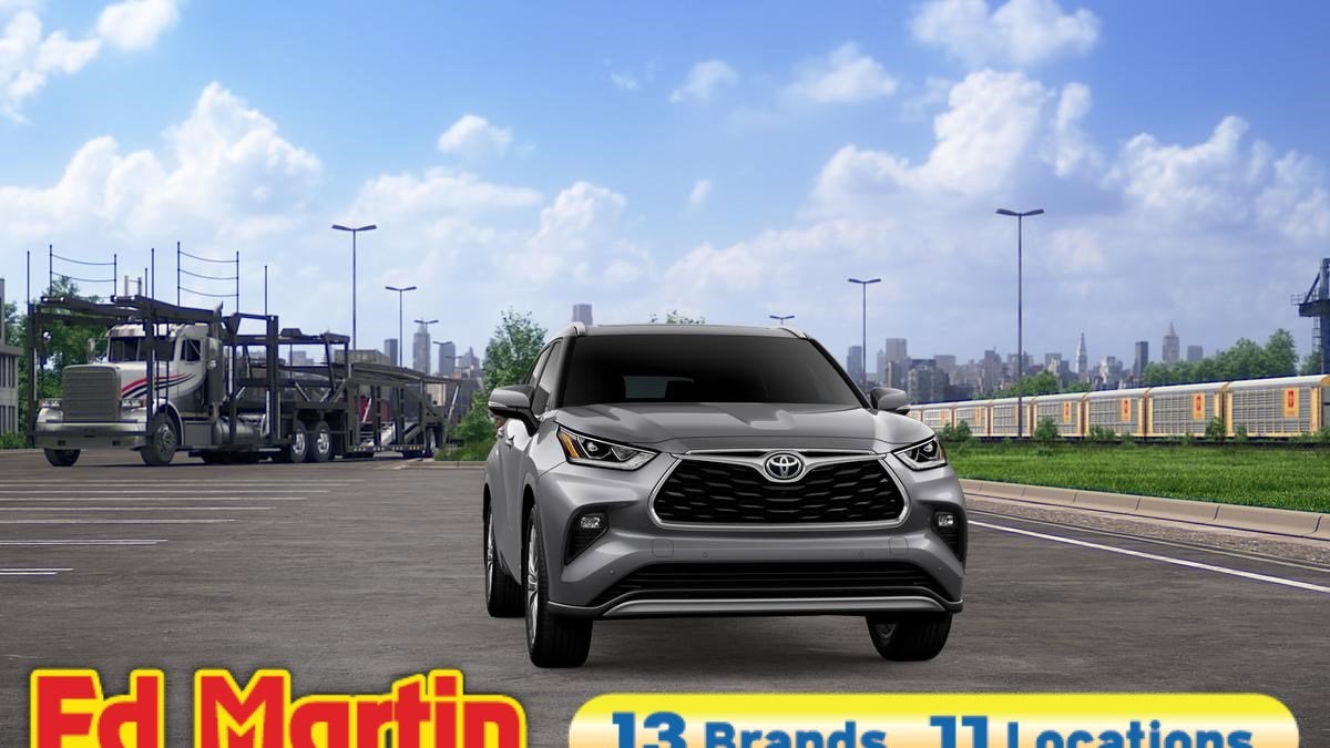 2026 Toyota Highlander Hybrid Hybrid Platinum