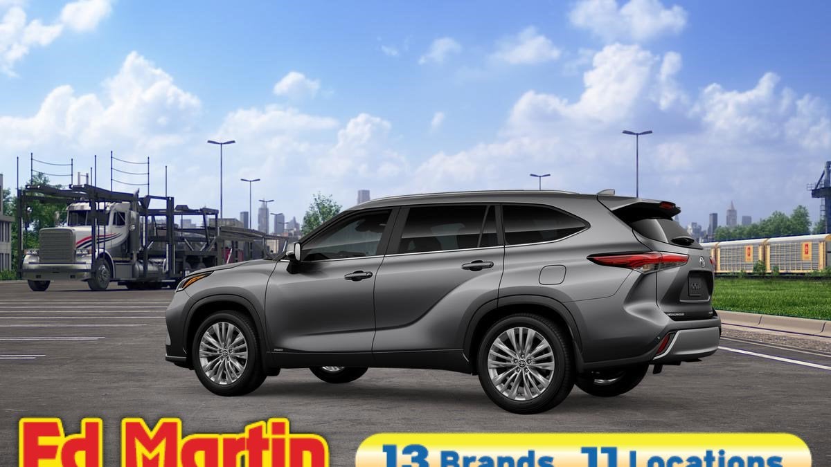 2026 Toyota Highlander Hybrid Hybrid Platinum