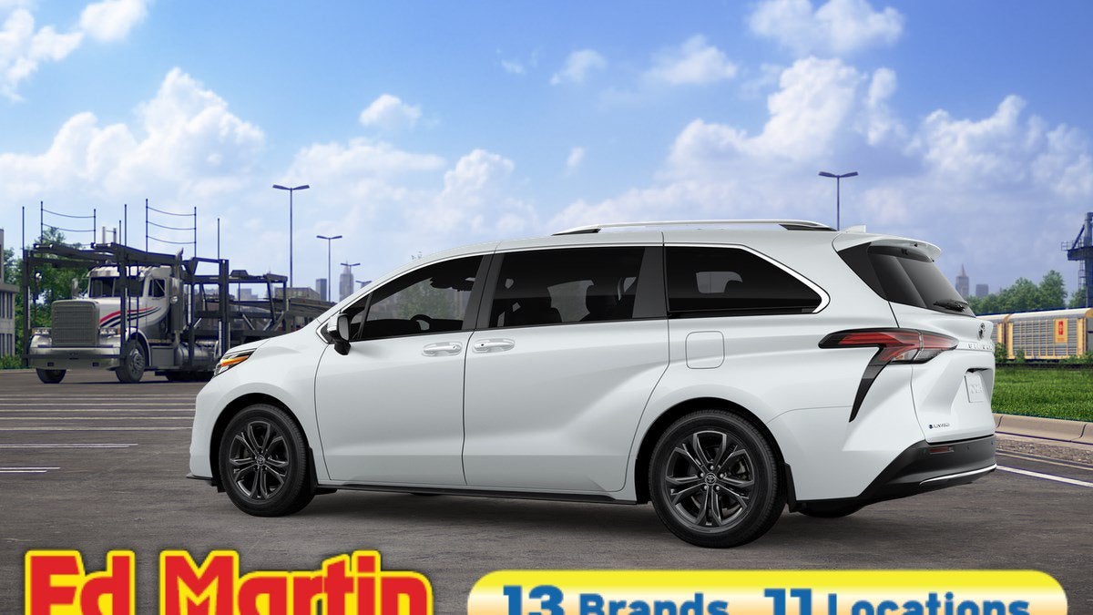 2026 Toyota Sienna Platinum