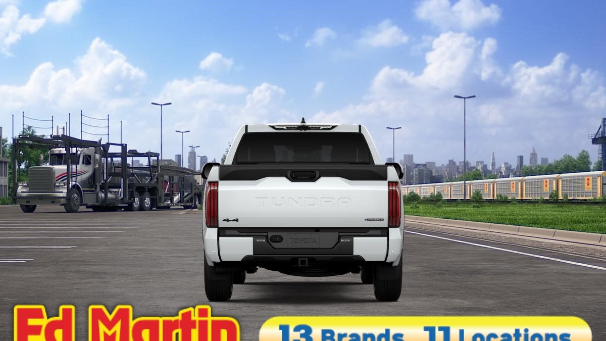 2026 Toyota Tundra i-FORCE MAX Platinum Hybrid