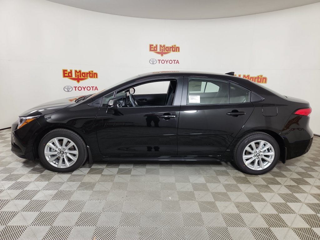 2027 Toyota Corolla LE