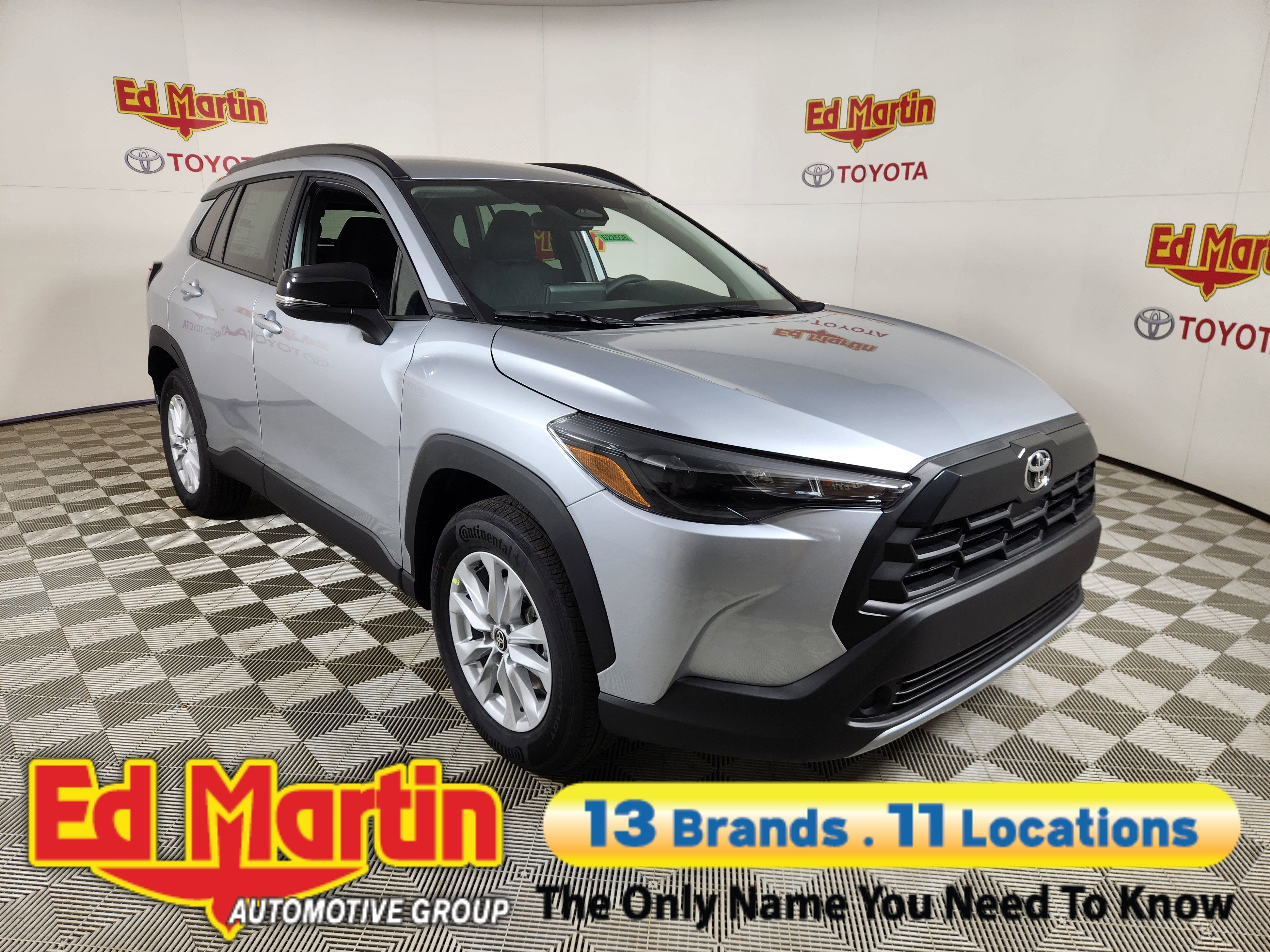 2026 Toyota Corolla Cross LE