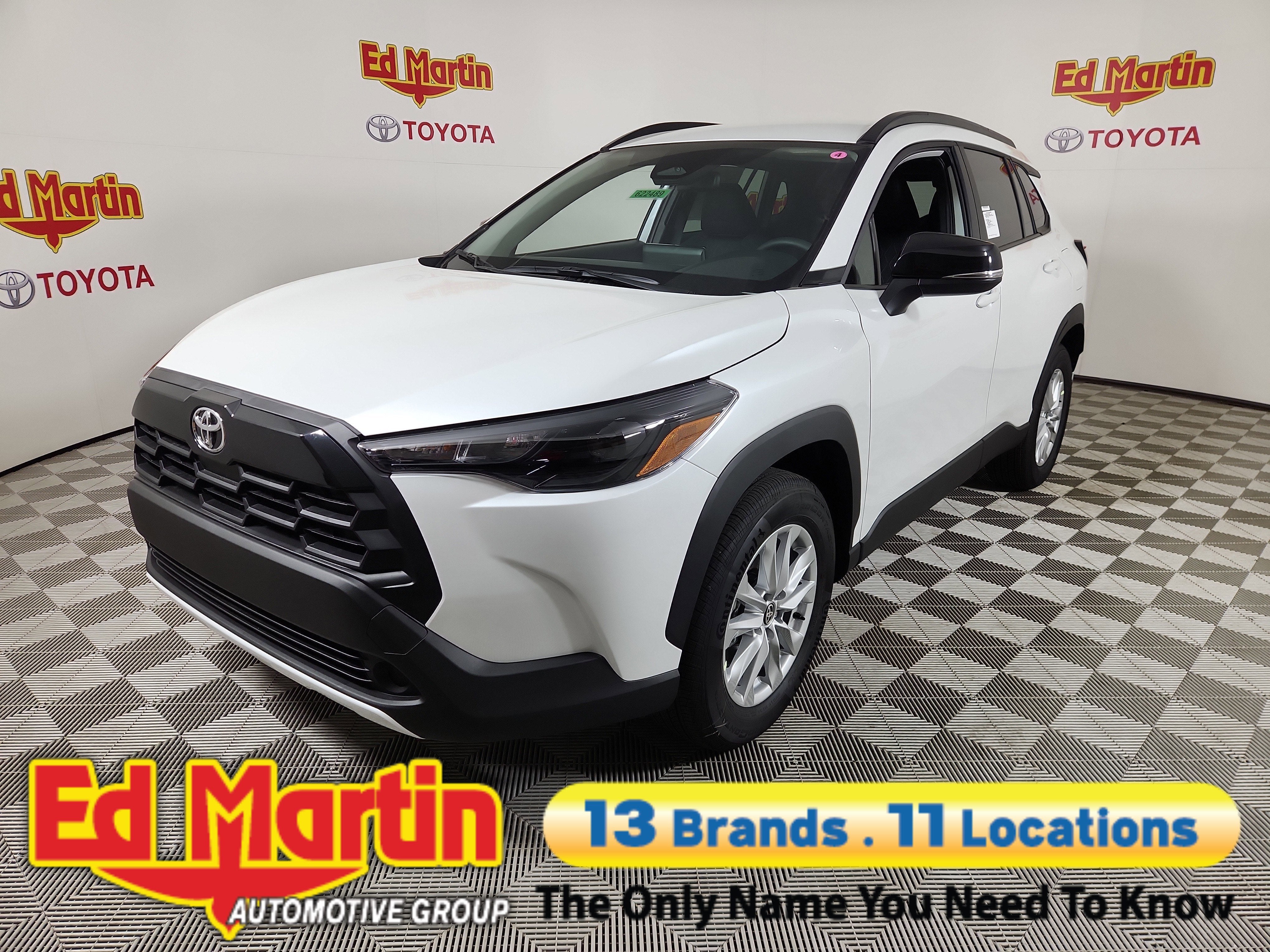 2026 Toyota Corolla Cross LE