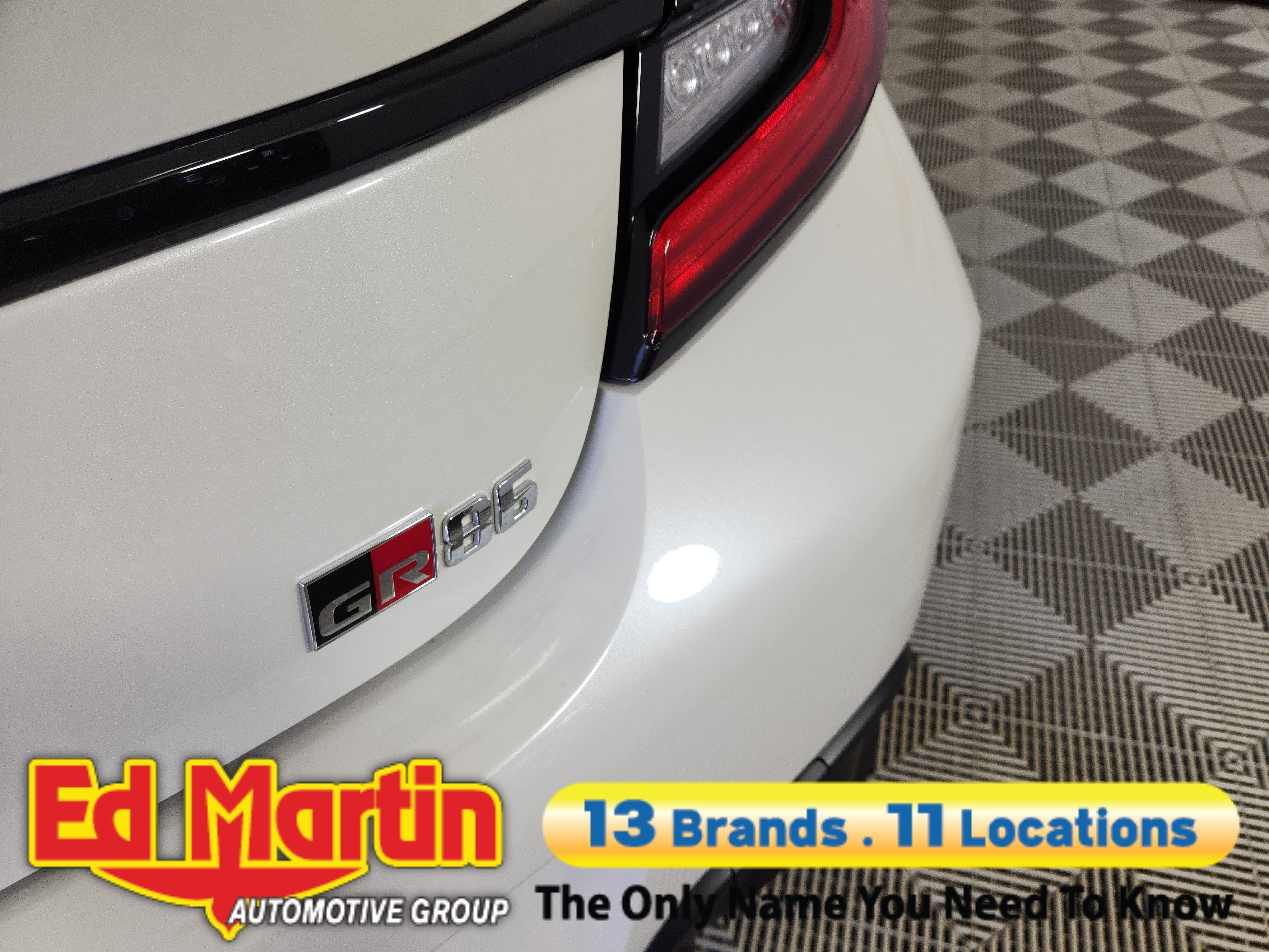 2025 Toyota GR86 Premium