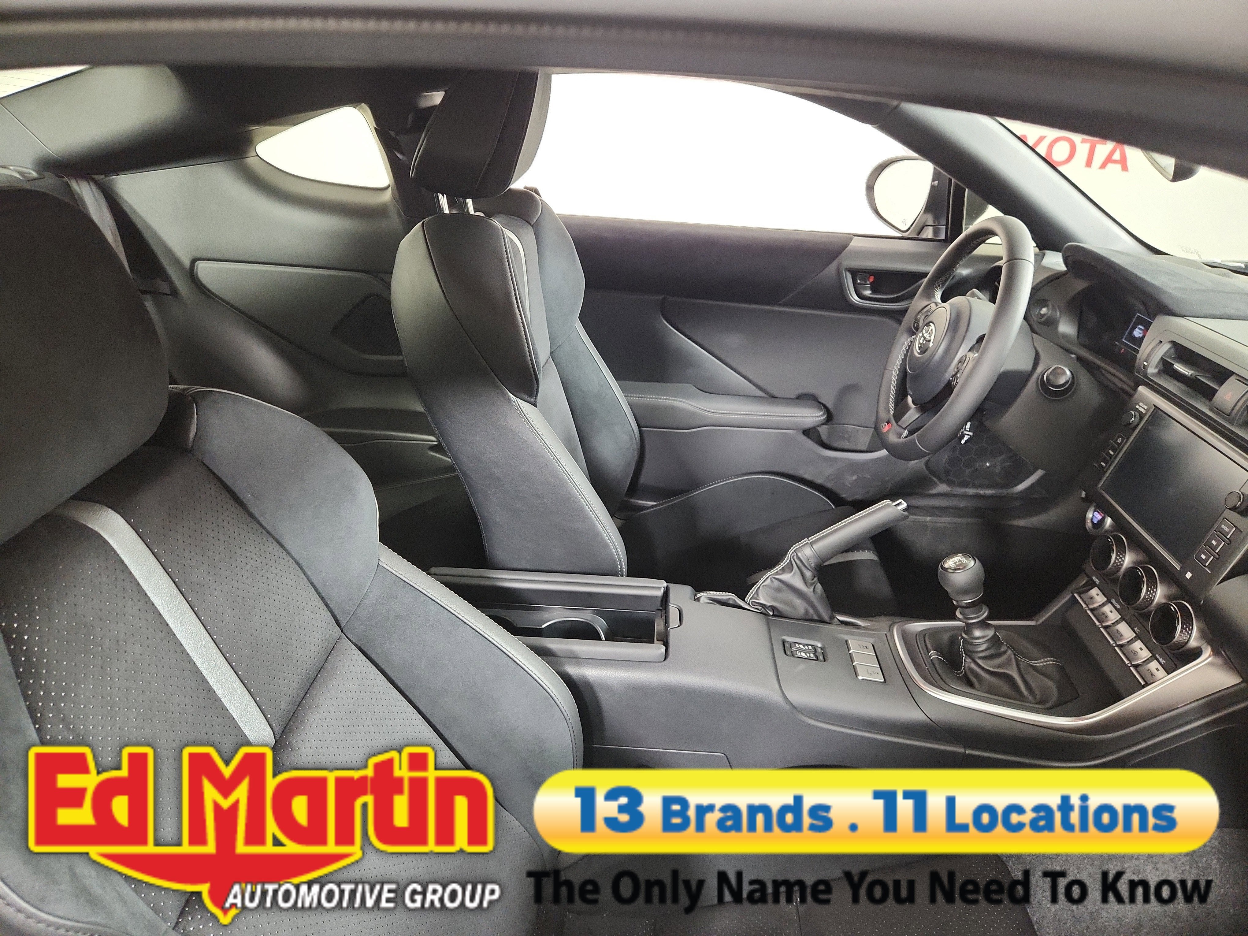 2025 Toyota GR86 Premium