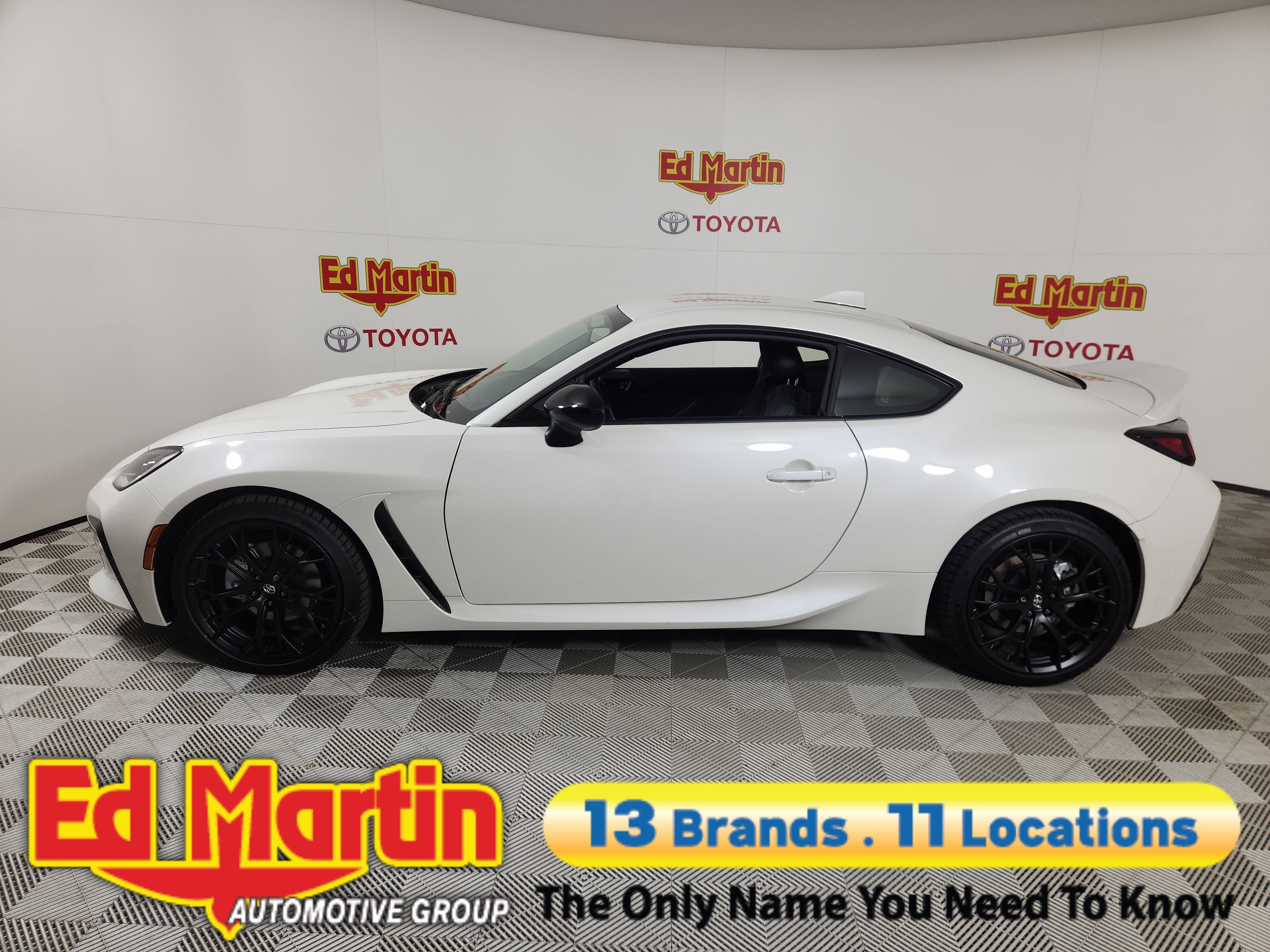 2025 Toyota GR86 Premium