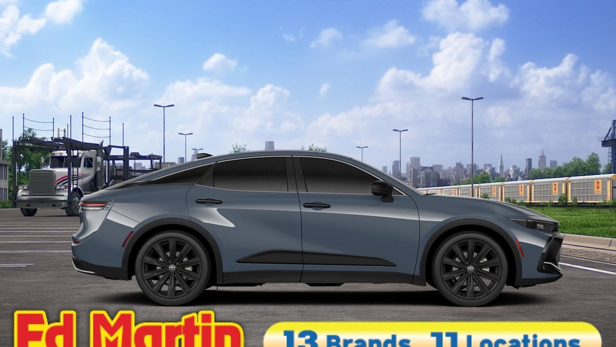 2026 Toyota Toyota Crown Nightshade