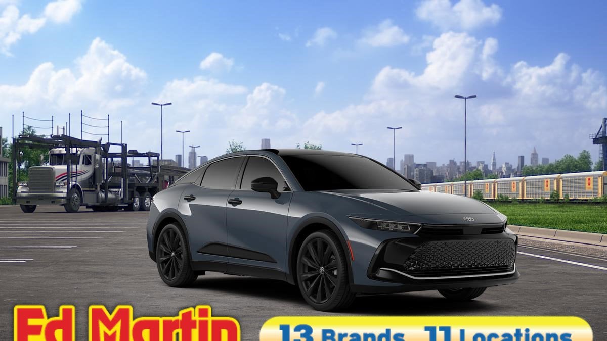 2026 Toyota Toyota Crown Nightshade