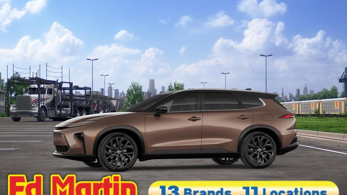 2026 Toyota Toyota Crown Signia Limited