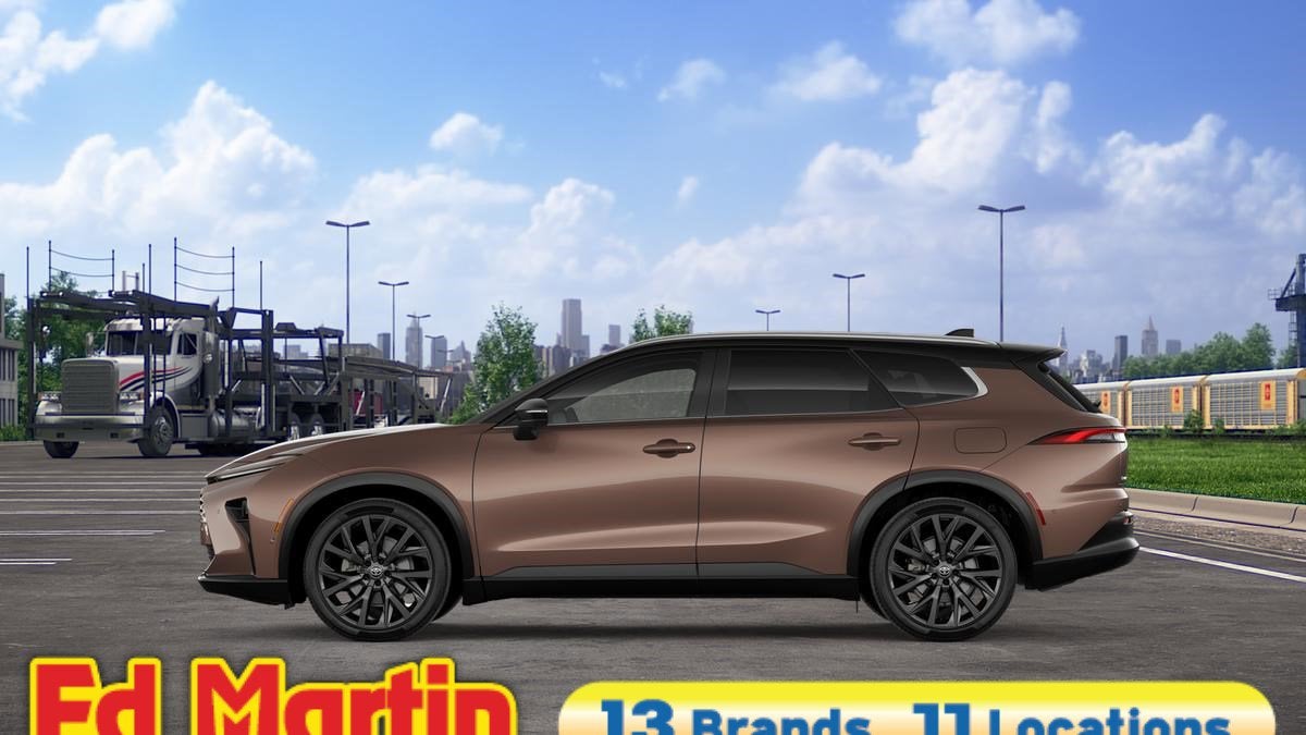 2026 Toyota Toyota Crown Signia Limited