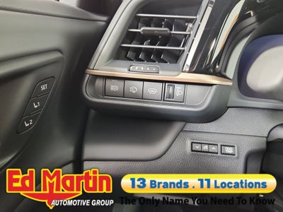 2026 Toyota Toyota Crown Signia XLE