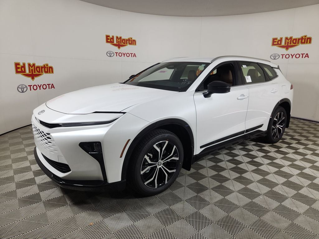 2026 Toyota Crown Signia XLE