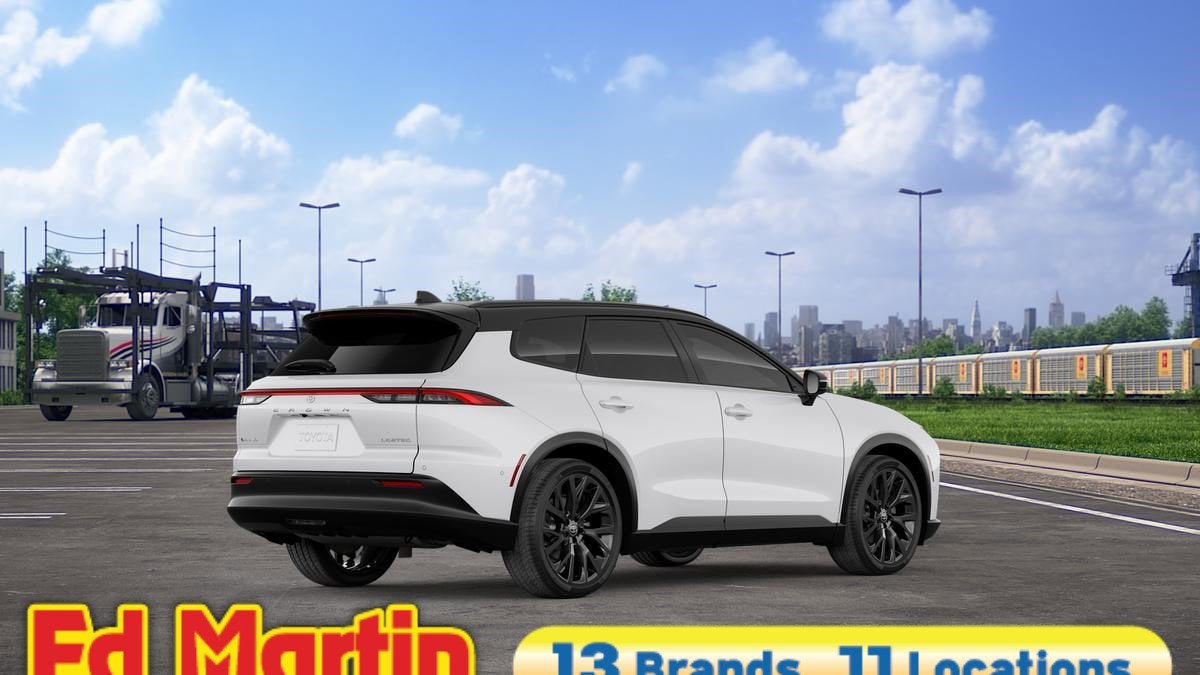 2026 Toyota Toyota Crown Signia Limited