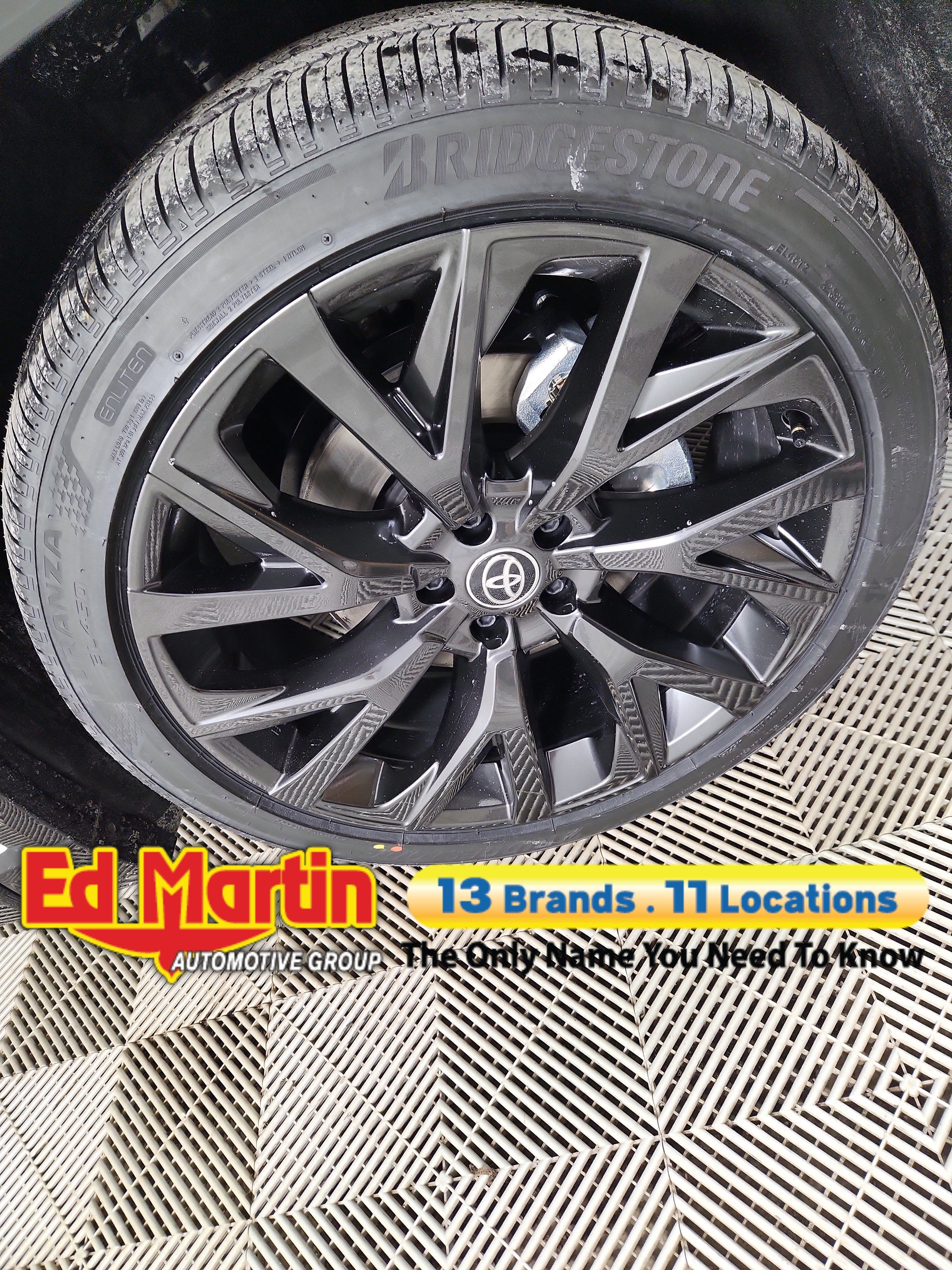 2026 Toyota Toyota Crown Signia Limited