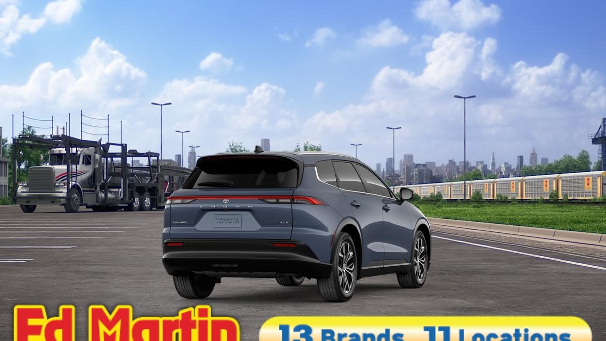 2026 Toyota Toyota Crown Signia XLE