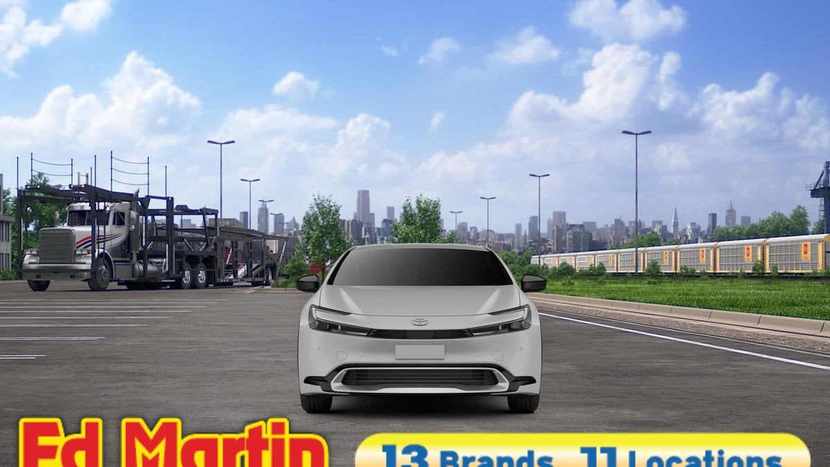 2026 Toyota Prius Plug-in Hybrid SE