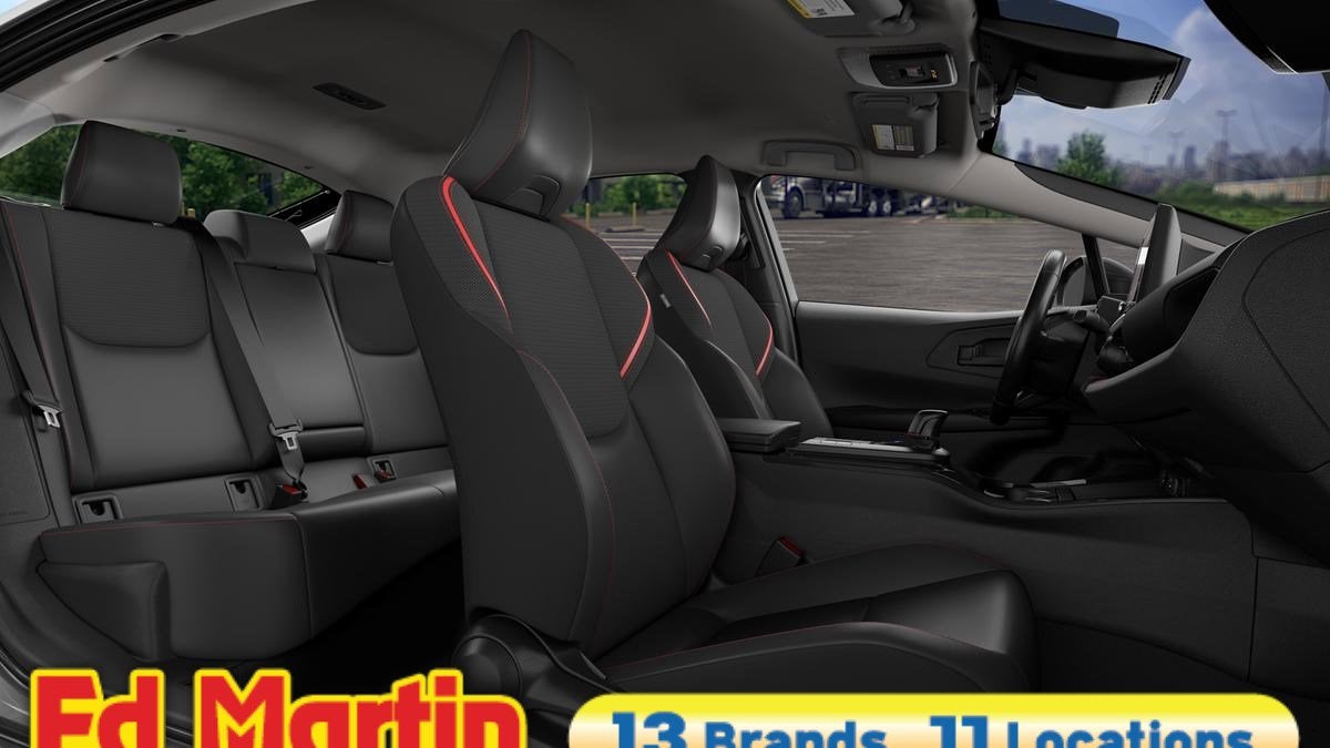 2026 Toyota Prius Plug-in Hybrid SE