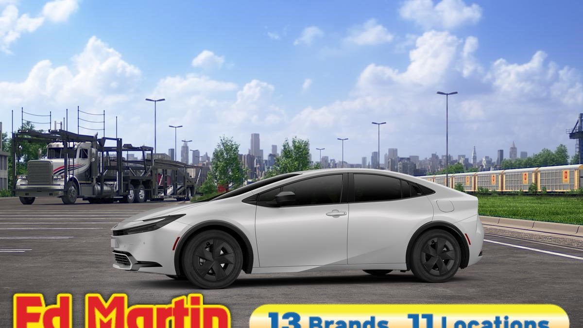 2026 Toyota Prius Plug-in Hybrid SE