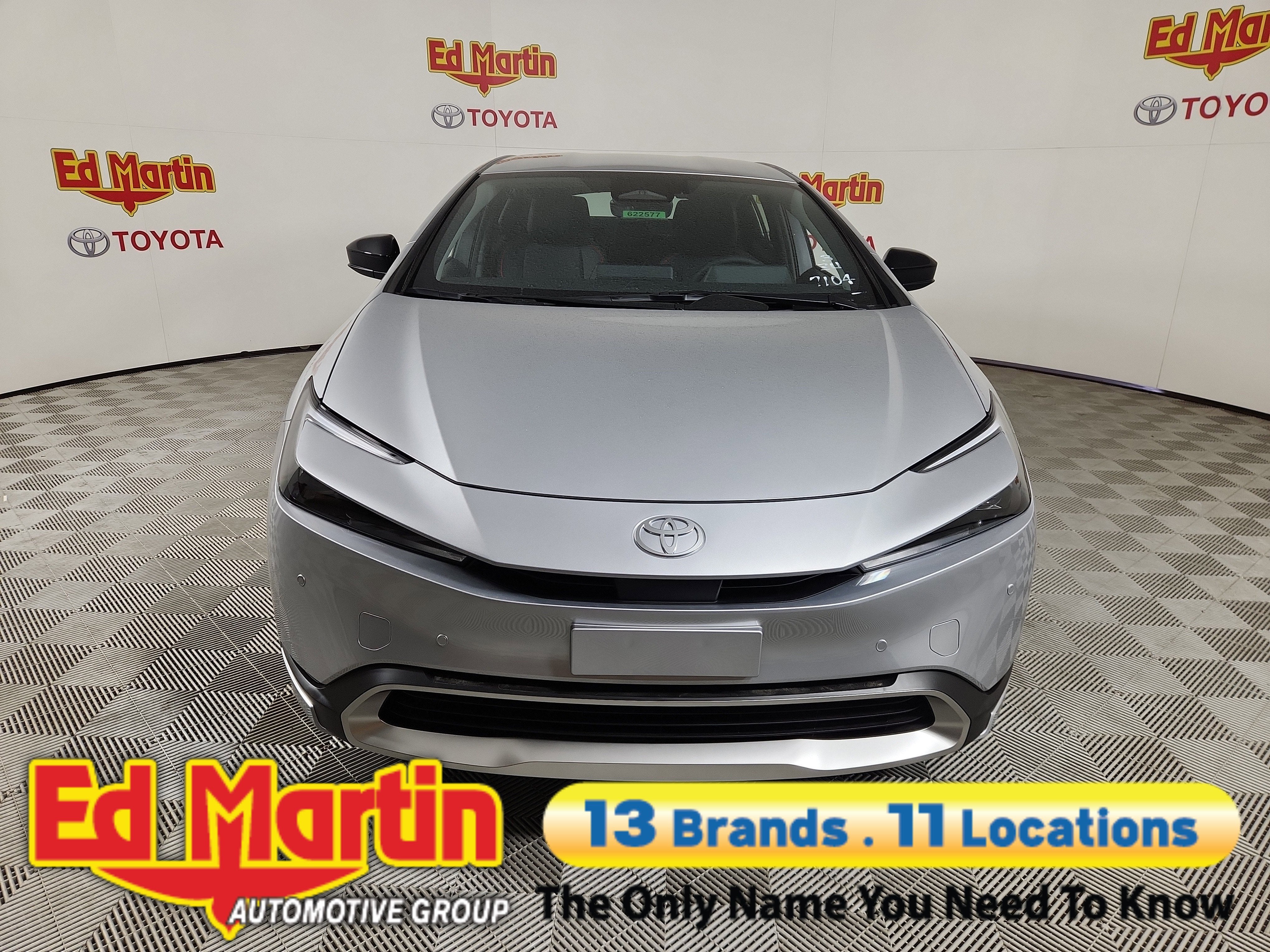 2026 Toyota Prius Plug-in Hybrid SE