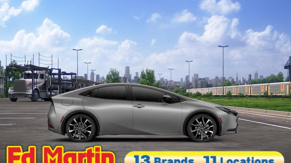 2026 Toyota Prius Plug-in Hybrid XSE